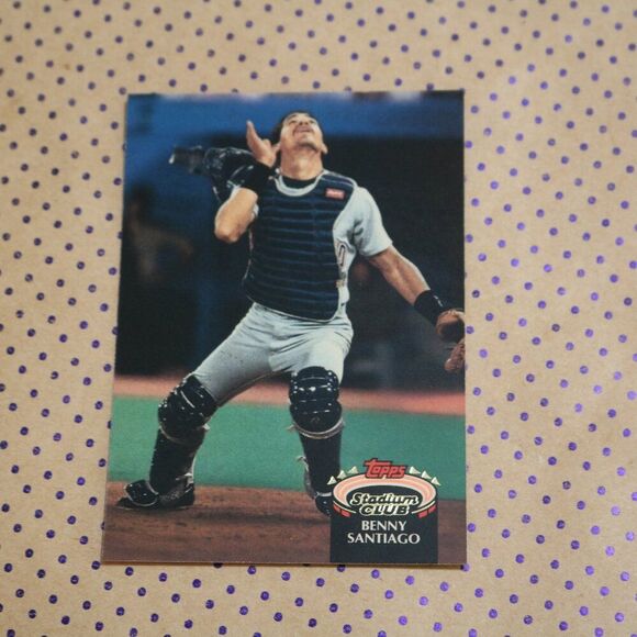 Benny Santiago #130 Baseball Card - Picture 1 of 2